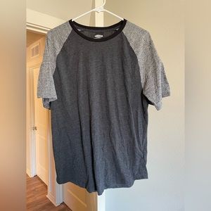 Men’s baseball tee